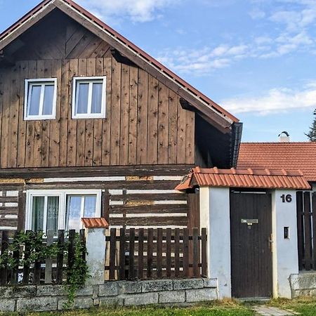 Chalupa U Rybnika Strehom Dolní Bousov Exteriör bild